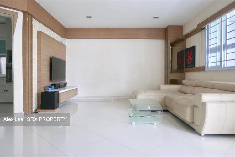 Blk 230 Bukit Batok East Avenue 3 (Bukit Batok), HDB 3 Rooms #180566492